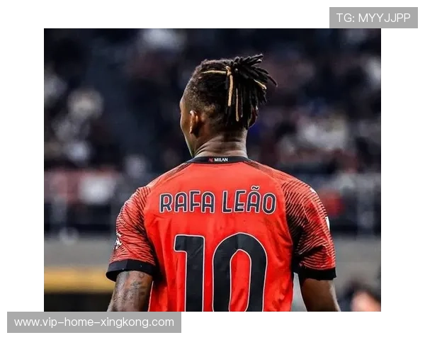 AC米兰前场压迫造就奇迹，莱奥补射完成绝杀